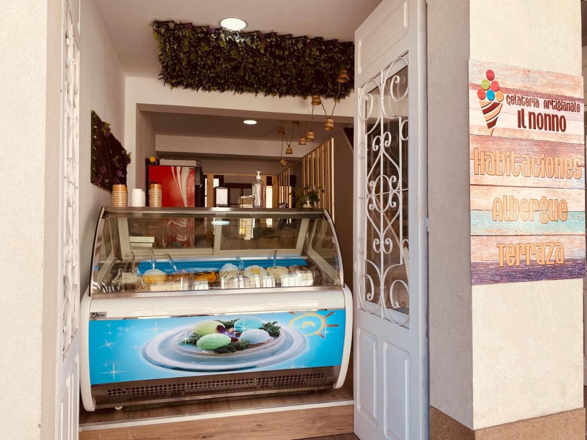 Albergue Y Gelateria Il Nonno Саррия Экстерьер фото